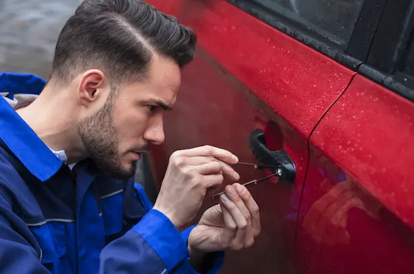 Top-Notch Car Lock and Key Replacement Services